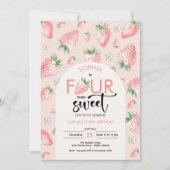 Vier jemals süße Erdbeeren-Kindergeburtstag Einladung (Vorderseite)