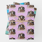 Vier Kavalier King Charles Spaniels in Blume   Geschenkpapier Set (Beispiel)