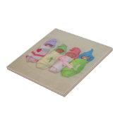 Vier kleine Babys: Polymer-Lehm-Skulpturen Fliese (Seite)