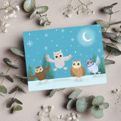 Vier kleine Owls gehen Ice-Skaten Postkarte