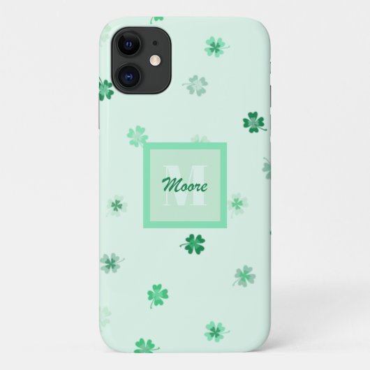 Vier Leaf Clovers verstreut auf hellgrün Case-Mate iPhone Hülle (Rückseite)