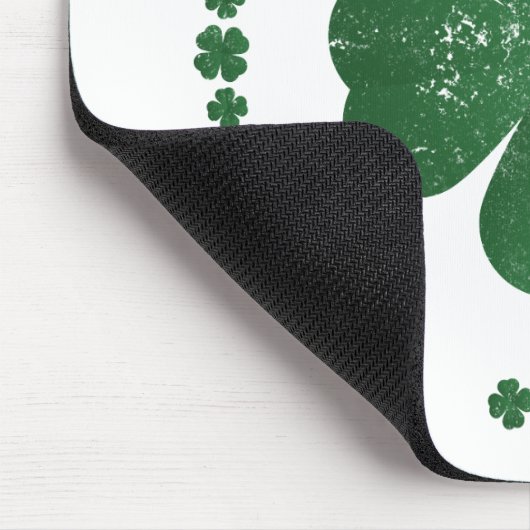 Vier Leaf Clovers - Vintager Stil Mousepad (Ecke)