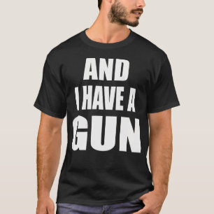 Vier Loko Freitag und ich habe eine Waffe Vintag f T-Shirt