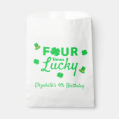 Vier Mal Glück 4. Geburtstag Geschenktütchen (Vorderseite)