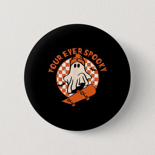 Vier Mal Spooky 4. Geburtstag Halloween Skateboard Button (Vorderseite)