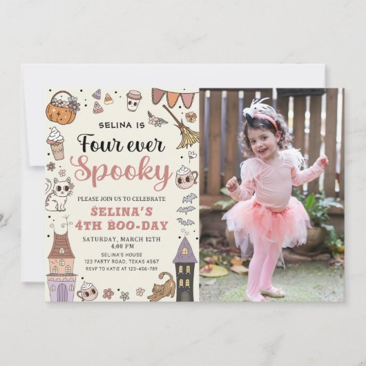 Vier Mal Spooky Niedlich Ghost Halloween Geburtsta Einladung (Vorderseite)