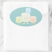 Vier Marshmallows lächeln zusammen Ovaler Aufkleber (Tasche)