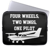 Vier Räder, zwei Flügel, ein Pilot, Cooler Luftver Laptopschutzhülle (Vorderseite)