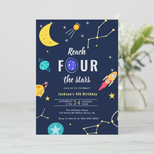 Vier Sterne 4. Geburtstag Einladung (Stehend Vorderseite)