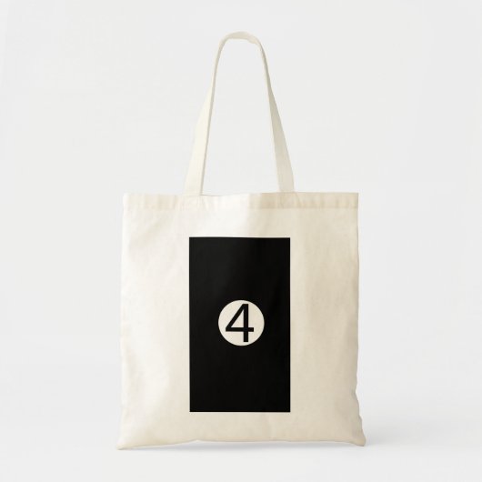 Vier Tasche (Vorne)