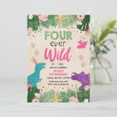 Vier Wilde Dino Girl Pink Dinosaur Geburtstag Einladung (Stehend Vorderseite)