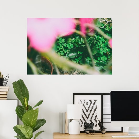 vierblättriges Kleeblatt Charm Poster (Heimbüro)