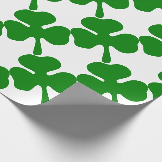 Vierblättriges Kleeblatt für Glück Geschenkpapier (Ecke)