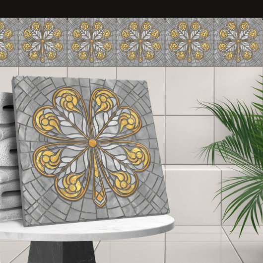 Vierblättriges Kleeblatt - Gold und Perlmosaik Fliese