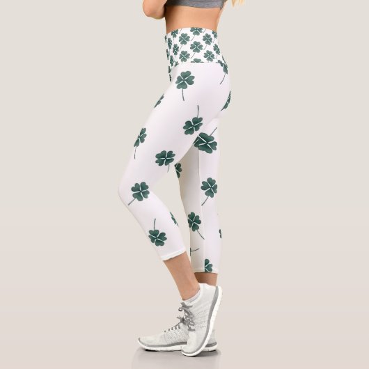 vierblättriges Kleeblatt Grüne Farbe Capri Leggings (Links)