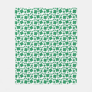 vierblättriges Kleeblatt Pattern Green Fleecedecke