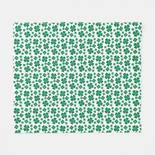 vierblättriges Kleeblatt Pattern Green Fleecedecke (Vorderseite (Horizontal))