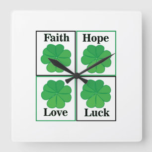 Vierblättriges Kleeblatt St. Patricks Day Vierblät Quadratische Wanduhr