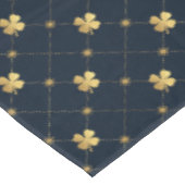 Vierblättriges Kleeblatt Tischdecke (Schrägansicht)