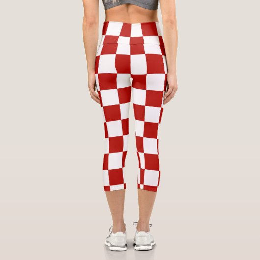Viereck rotes, weißes Retro-Quadrat Capri Leggings (Rückseite)