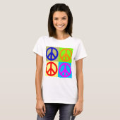Vierfarbiger Pop Art Peace Sign T-Shirt (Vorne ganz)