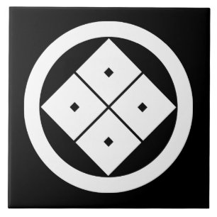 Vierquadrat in einem Kreis getilgt Fliese