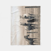 Viertelpferde auf der kanadischen Prärie Fleecedecke (Vorderseite)