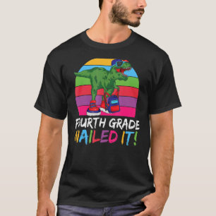 Vierter Grade Nails Rex Niedlich 4. T-Shirt
