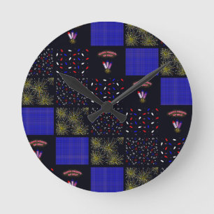 Vierter Juli-Patchwork-Muster - 4. Juli Runde Wanduhr