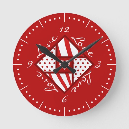 Vierter Valentinstag Runde Wanduhr (Vorderseite)