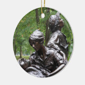 Vietnam-Frauen Erinnerungs Keramik Ornament (Links)