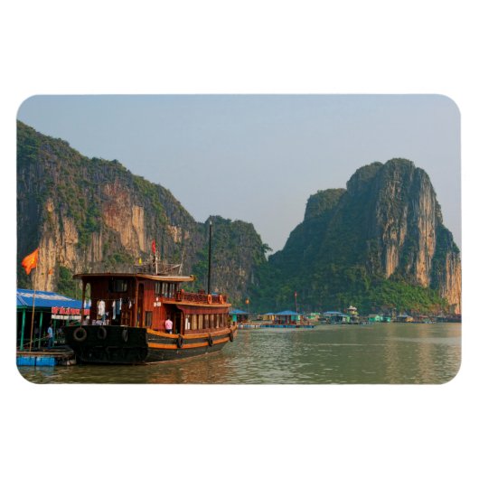 Vietnam, Ha Long Bay Magnet (Horizontal)