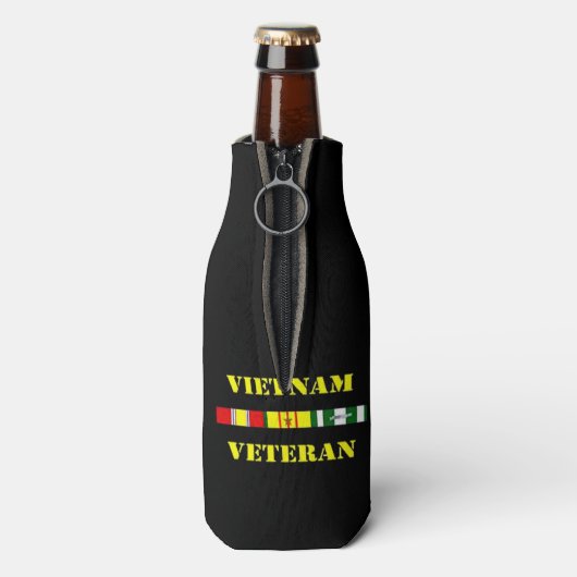 VIETNAM VETERAN FLASCHENKÜHLER (Flasche Rückseite)