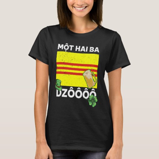 Vietnam Viet St Patricks Day Mot Hai Ba Dzo Cheers T-Shirt (Vorderseite)