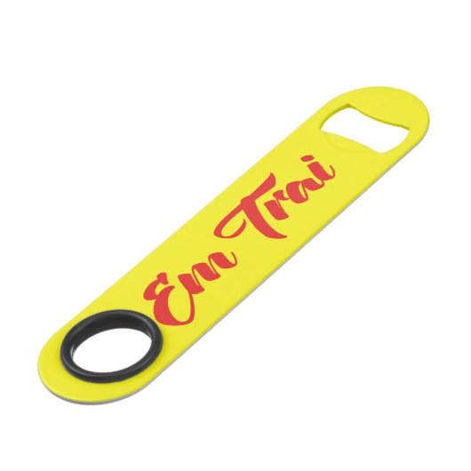 Vietnamesisch (jung) Bruder - Em Trai ~ Tietet Viv Speedflaschenöffner (Rückseite Schrägansicht)