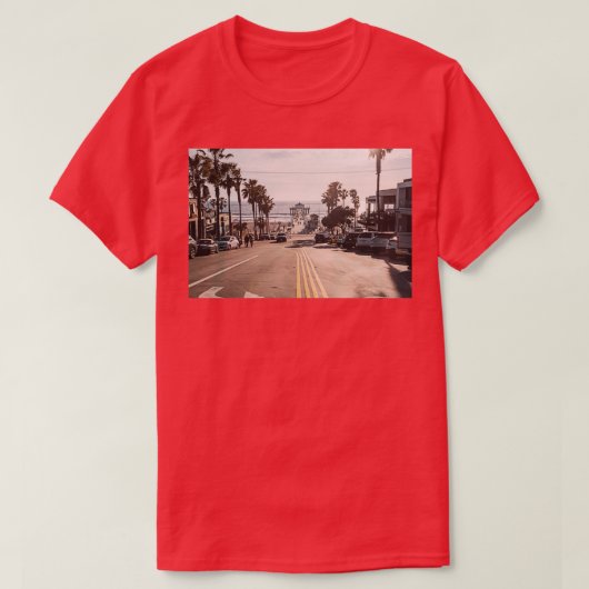 View of the Manhattan Beach Pier as seen from down T-Shirt (Design vorne)