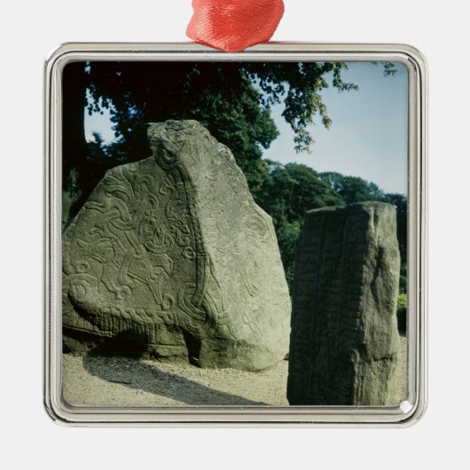 Viking-Runesteine Silbernes Ornament (Vorne)