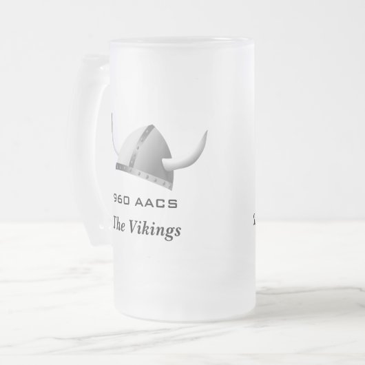 Viking-Sturzhelm u. Wings-Personalized. Mattglas Bierglas (Vorderseite Links)