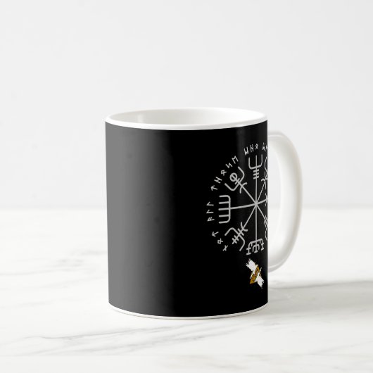 Viking Vegvisier Rune and Raven Kaffeetasse (VorderseiteRechts)