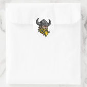 Viking Warrior mit langem Bart in einem Helm Runder Aufkleber (Tasche)