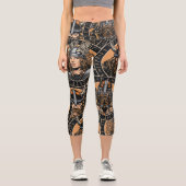 Viking Warriors: Vintages Muster Capri Leggings (Vorderseite)