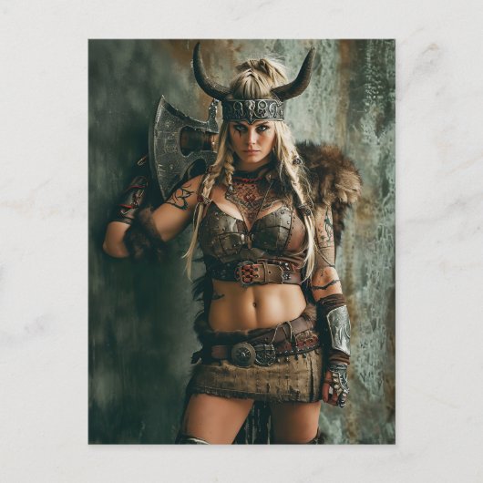 Viking Woman Channeling the Amazon Vibe Postkarte (Vorderseite)