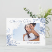 Viktorianisch Blue French Rose Garden QR-Code Hoch Save The Date (Stehend Vorderseite)