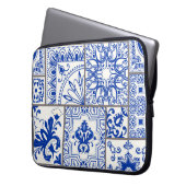 Viktorianisch Majolica: Patchwork Fliesenmuster. Laptopschutzhülle (Vorderseite Links)