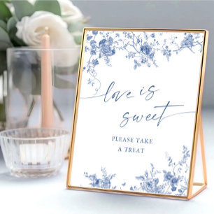 Viktorianische Dusty Blue French Garden Liebe ist Poster