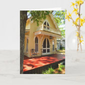 Viktorianische Hütte in der Sonne - Martha's Viney Karte (Gelbe Blume)