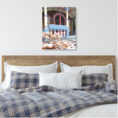 Viktorianische Hütte in Snow - Martha's Vineyard Leinwanddruck (Insitu (Schlafzimmer))