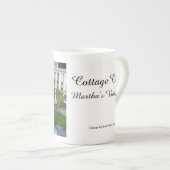 Viktorianische Hydrangea und Porch - Martha's Vine Porzellantasse (Vorderseite Rechts)