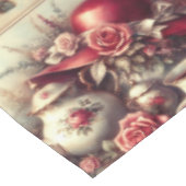 Viktorianische Rote Rose Hut und Teeklappen Tischdecke (Schrägansicht)