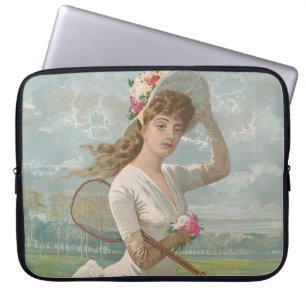 Viktorianische Tennisdame mit Blumenhut Antik Laptopschutzhülle